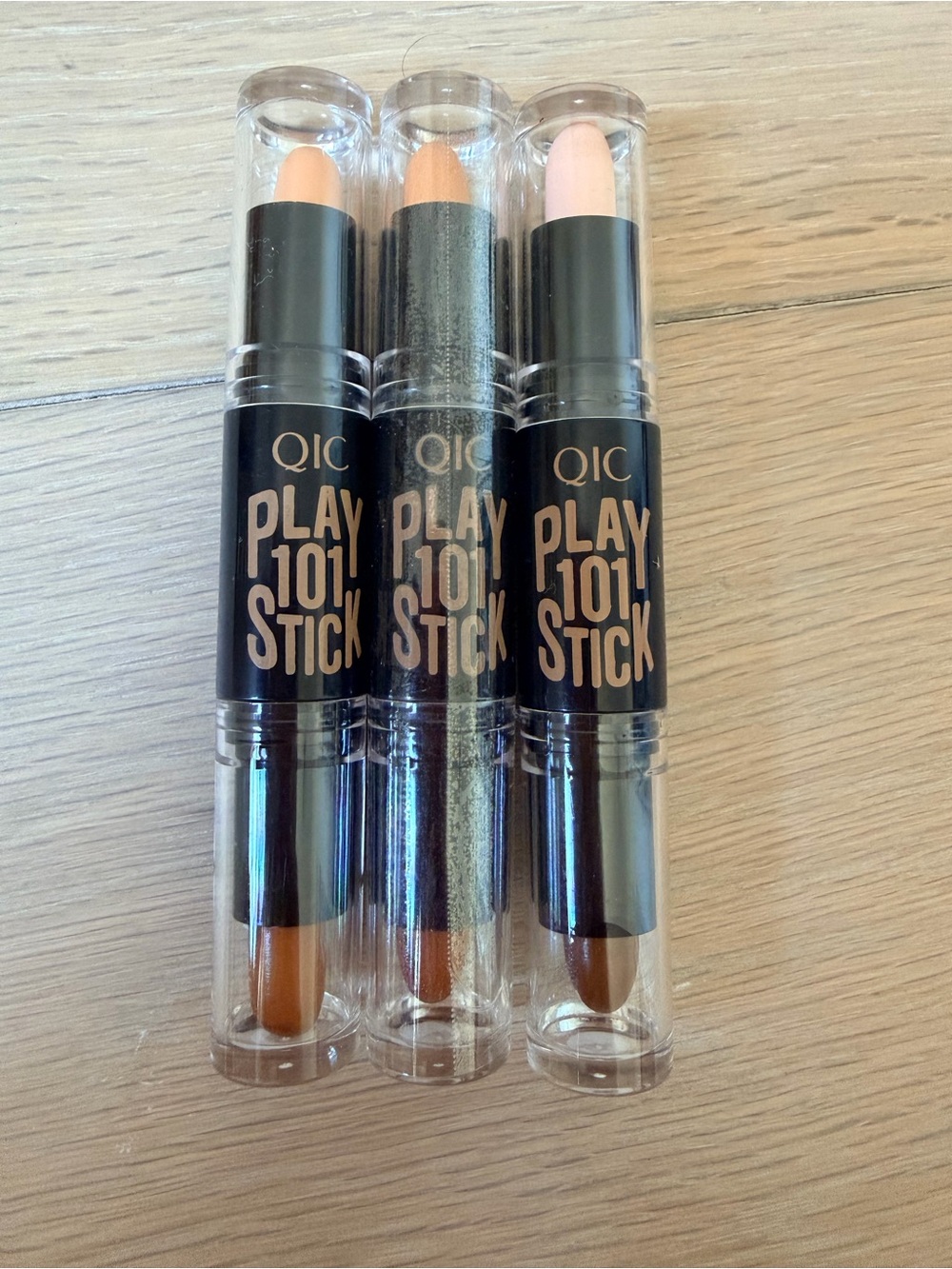QIC Play 101 Stick Bronzer & Contour Duo - Brown Shades